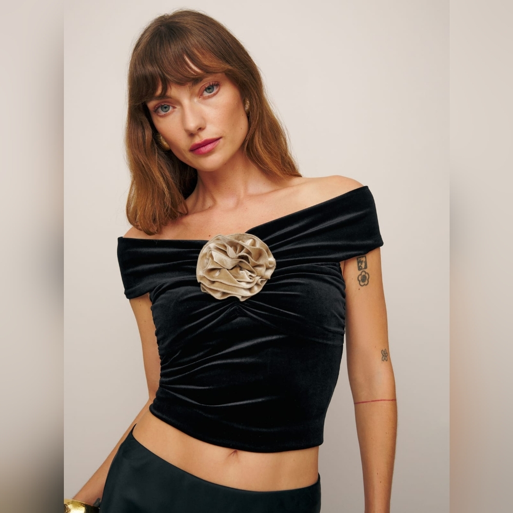 Reformation Emerald Knit Top in Black & Champagne